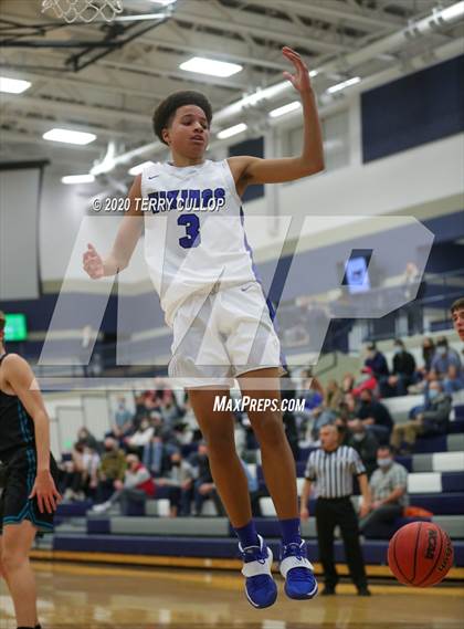 Thumbnail 3 in Farmington vs. Pleasant Grove (CC Winter Invitational) photogallery.
