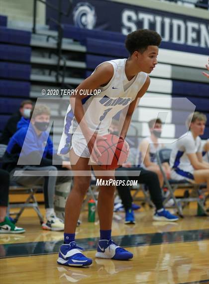 Thumbnail 2 in Farmington vs. Pleasant Grove (CC Winter Invitational) photogallery.