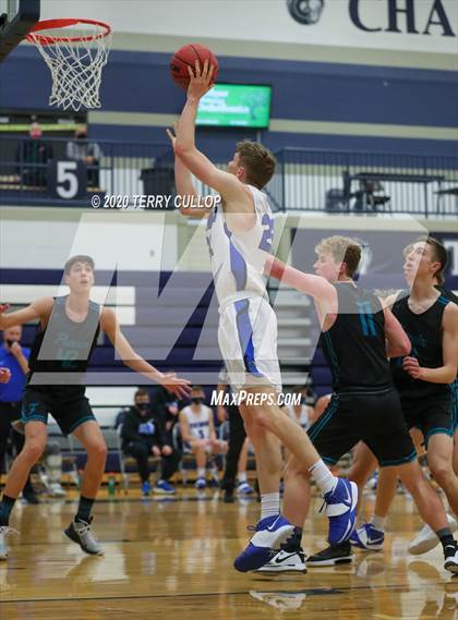 Thumbnail 1 in Farmington vs. Pleasant Grove (CC Winter Invitational) photogallery.