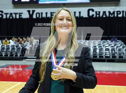 Thumbnail 1 in Blum vs. Harrold (UIL 1A Volleyball Final Medal Ceremony) photogallery.