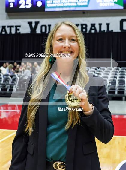 Thumbnail 2 in Blum vs. Harrold (UIL 1A Volleyball Final Medal Ceremony) photogallery.