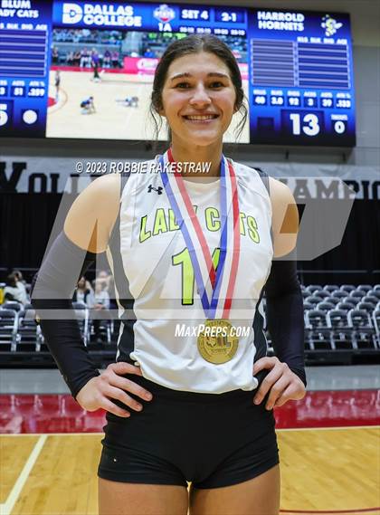 Thumbnail 1 in Blum vs. Harrold (UIL 1A Volleyball Final Medal Ceremony) photogallery.