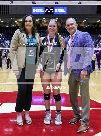 Thumbnail 3 in Blum vs. Harrold (UIL 1A Volleyball Final Medal Ceremony) photogallery.