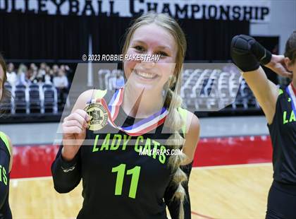 Thumbnail 3 in Blum vs. Harrold (UIL 1A Volleyball Final Medal Ceremony) photogallery.