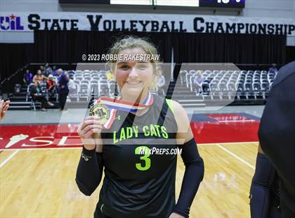 Thumbnail 3 in Blum vs. Harrold (UIL 1A Volleyball Final Medal Ceremony) photogallery.