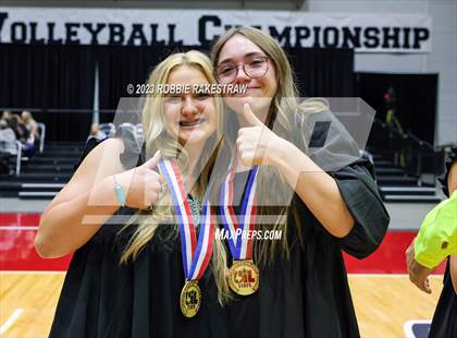 Thumbnail 1 in Blum vs. Harrold (UIL 1A Volleyball Final Medal Ceremony) photogallery.