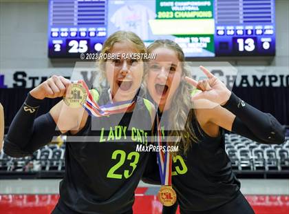 Thumbnail 2 in Blum vs. Harrold (UIL 1A Volleyball Final Medal Ceremony) photogallery.
