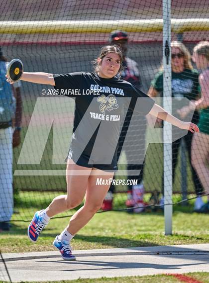 Thumbnail 3 in Spartan Relays (Discus) photogallery.