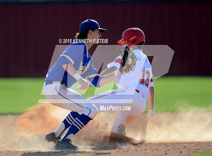 Thumbnail 3 in Vandebilt Catholic @ Assumption photogallery.
