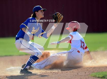 Thumbnail 2 in Vandebilt Catholic @ Assumption photogallery.