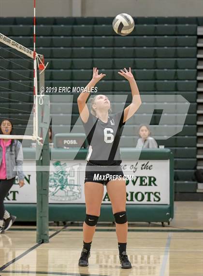 Thumbnail 1 in Hoover vs Hanford (Patriot Varsity Tournament) photogallery.