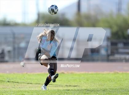 Thumbnail 3 in Canyon del Oro vs Flowing Wells (Brandon Bean Soccer Tournament) photogallery.