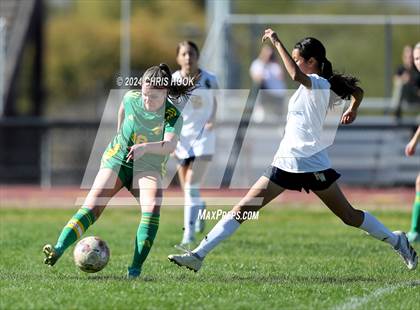 Thumbnail 2 in Canyon del Oro vs Flowing Wells (Brandon Bean Soccer Tournament) photogallery.