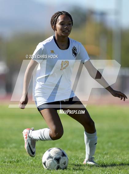 Thumbnail 2 in Canyon del Oro vs Flowing Wells (Brandon Bean Soccer Tournament) photogallery.