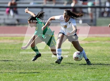 Thumbnail 2 in Canyon del Oro vs Flowing Wells (Brandon Bean Soccer Tournament) photogallery.