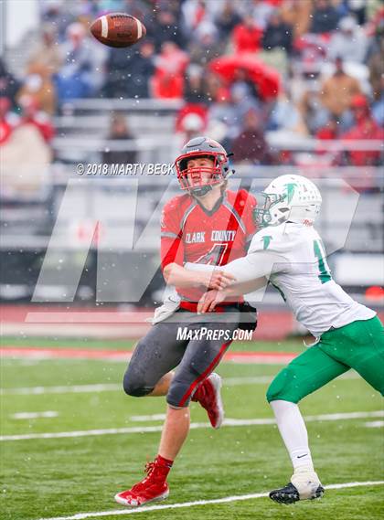 Thumbnail 2 in Clark County vs Blair Oaks (MSHSAA C2 Quarterfinal) photogallery.