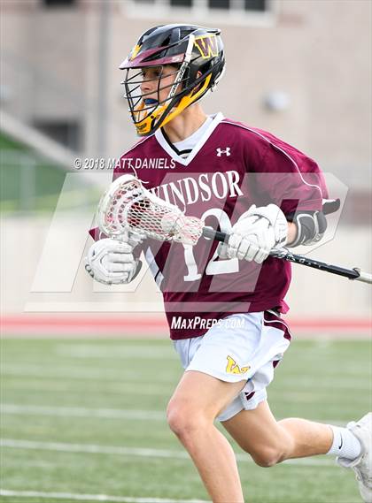Thumbnail 1 in Windsor @ Ponderosa photogallery.