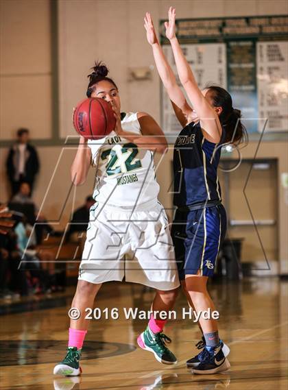 Thumbnail 1 in Elk Grove @ Monterey Trail photogallery.