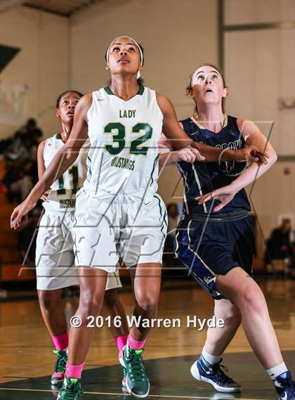 Thumbnail 1 in Elk Grove @ Monterey Trail photogallery.