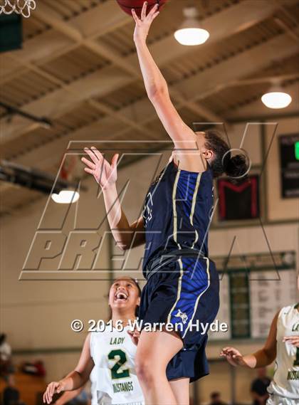 Thumbnail 1 in Elk Grove @ Monterey Trail photogallery.