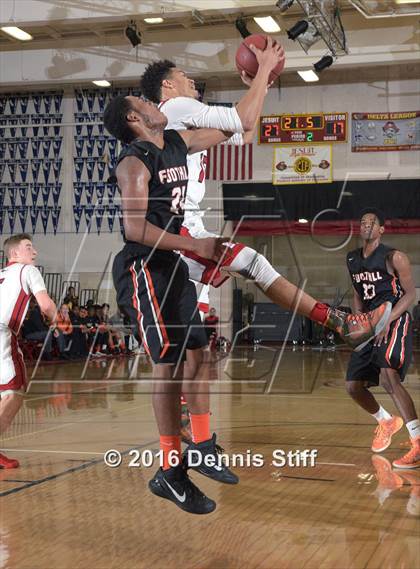 Thumbnail 1 in Pleasant Grove vs. Foothill (Father Kelly Tribute) photogallery.