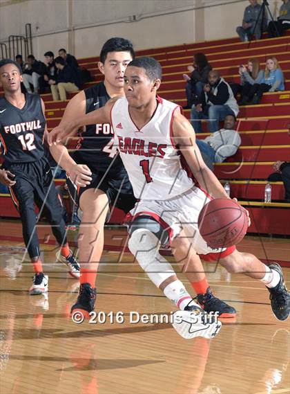 Thumbnail 2 in Pleasant Grove vs. Foothill (Father Kelly Tribute) photogallery.