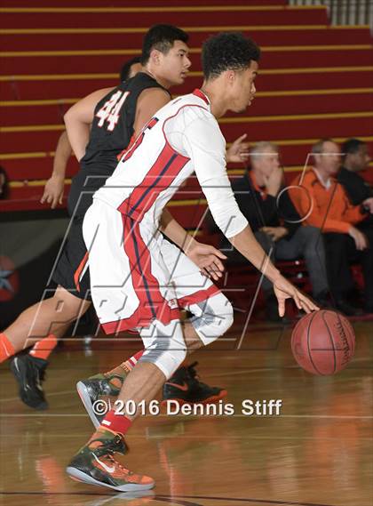 Thumbnail 2 in Pleasant Grove vs. Foothill (Father Kelly Tribute) photogallery.