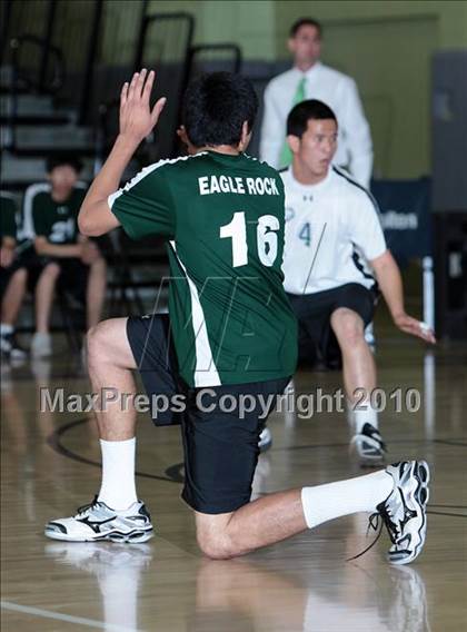 Thumbnail 2 in Eagle Rock vs. Westchester (CIF LA City Section D2 Final) photogallery.