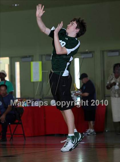 Thumbnail 1 in Eagle Rock vs. Westchester (CIF LA City Section D2 Final) photogallery.