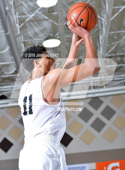Thumbnail 2 in Archbishop Mitty vs. Pleasant Grove (Rancho Mirage Holiday Invitational) photogallery.