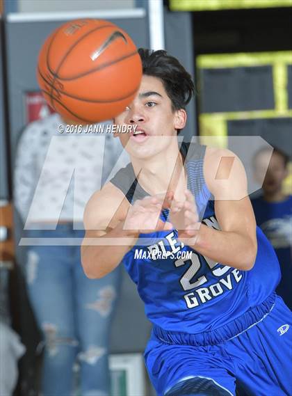 Thumbnail 3 in Archbishop Mitty vs. Pleasant Grove (Rancho Mirage Holiday Invitational) photogallery.