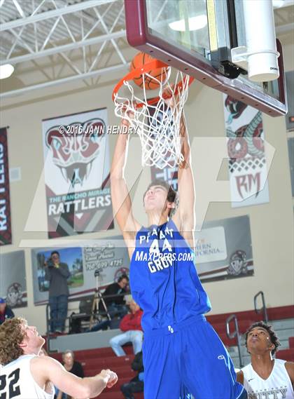 Thumbnail 1 in Archbishop Mitty vs. Pleasant Grove (Rancho Mirage Holiday Invitational) photogallery.