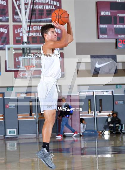Thumbnail 1 in Archbishop Mitty vs. Pleasant Grove (Rancho Mirage Holiday Invitational) photogallery.