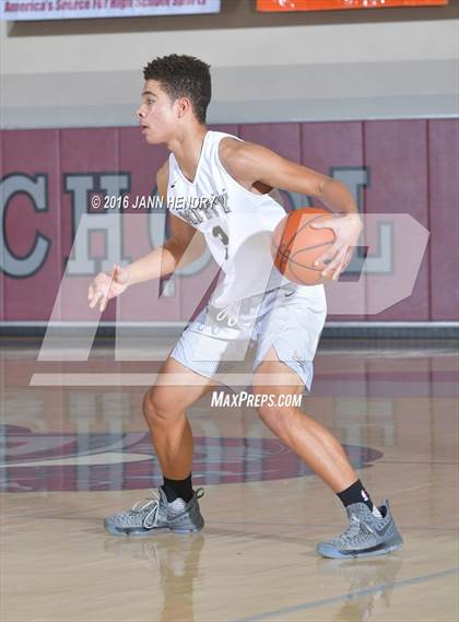 Thumbnail 2 in Archbishop Mitty vs. Pleasant Grove (Rancho Mirage Holiday Invitational) photogallery.