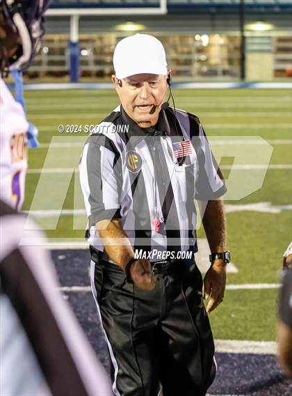 Thumbnail 3 in Archbishop Riordan @ Valley Christian photogallery.