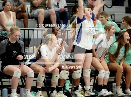 Thumbnail 2 in Braswell vs Guyer photogallery.