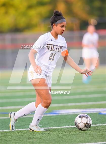 Thumbnail 2 in Victor @ Fairport photogallery.