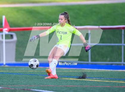 Thumbnail 2 in Victor @ Fairport photogallery.