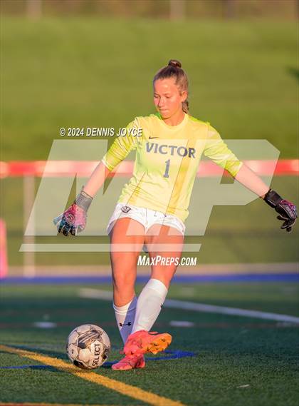Thumbnail 3 in Victor @ Fairport photogallery.