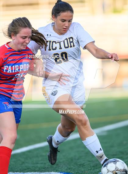Thumbnail 3 in Victor @ Fairport photogallery.