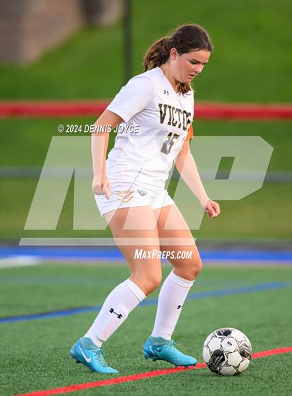 Thumbnail 3 in Victor @ Fairport photogallery.