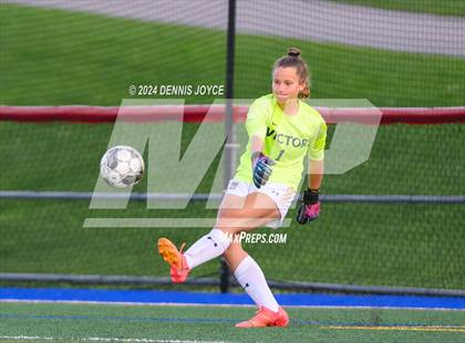 Thumbnail 3 in Victor @ Fairport photogallery.