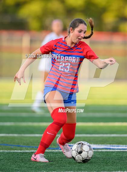 Thumbnail 2 in Victor @ Fairport photogallery.