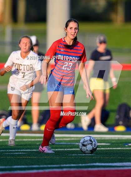 Thumbnail 2 in Victor @ Fairport photogallery.