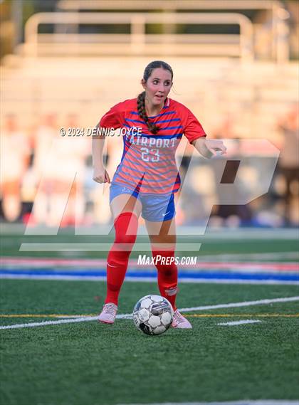 Thumbnail 3 in Victor @ Fairport photogallery.