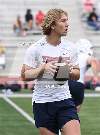 Thumbnail 1 in Tesoro vs. Ayala (Surf City Passing Tournament) photogallery.