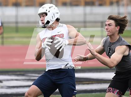 Thumbnail 2 in Tesoro vs. Ayala (Surf City Passing Tournament) photogallery.
