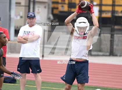 Thumbnail 1 in Tesoro vs. Ayala (Surf City Passing Tournament) photogallery.