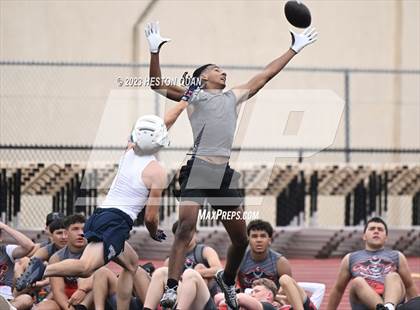 Thumbnail 1 in Tesoro vs. Ayala (Surf City Passing Tournament) photogallery.