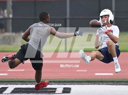 Thumbnail 2 in Tesoro vs. Ayala (Surf City Passing Tournament) photogallery.